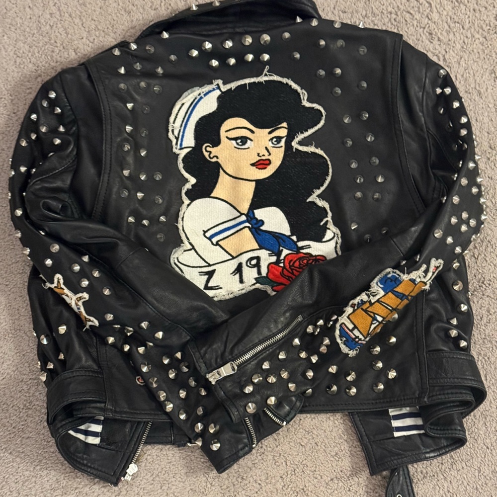 Zara Black and Red Leather Jacket with Studded Details - Picture 3 of 8